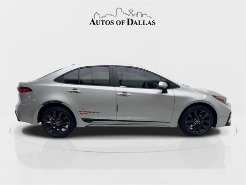 Used 2024 Toyota Corolla SE image 10