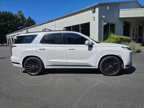 Used 2025 Hyundai Palisade Calligraphy AWD/4WD image 8