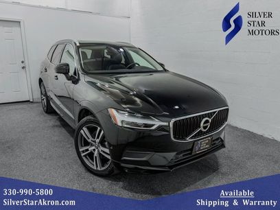 Used 2019 Volvo XC60 T5 Momentum w/ Multimedia Package