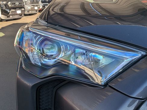 Certified 2023 Toyota 4Runner SR5 Premium image 6