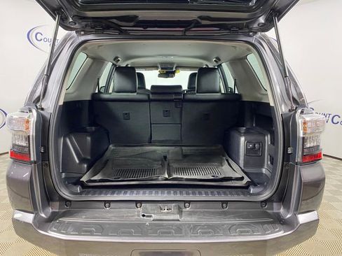 Used 2023 Toyota 4Runner SR5 Premium image 6