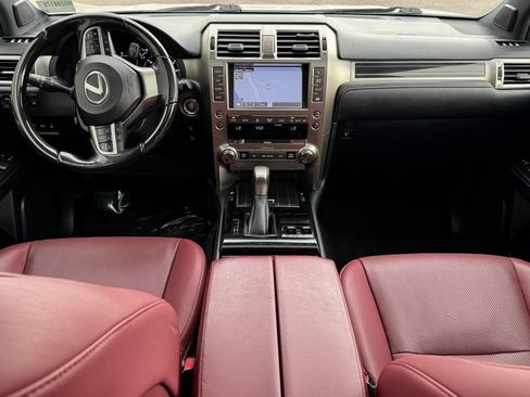 Used 2021 Lexus GX 460 Premium w/ Premium Package AWD/4WD image 28