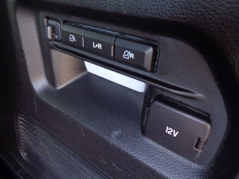 Used 2020 Ford Explorer ST image 22