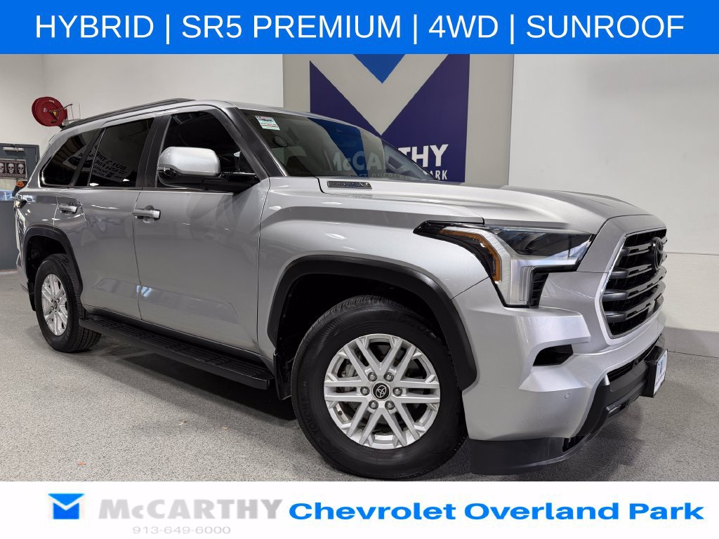 Used 2024 Toyota Sequoia SR5 w/ SR5 Premium Package AWD/4WD image 1