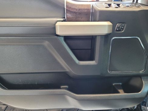 Used 2022 Ford F250 Lariat w/ Lariat Ultimate Package image 24