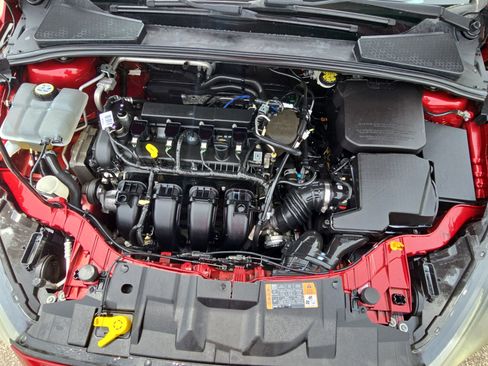 Used 2015 Ford Focus SE w/ Equipment Group 201A FWD image 27