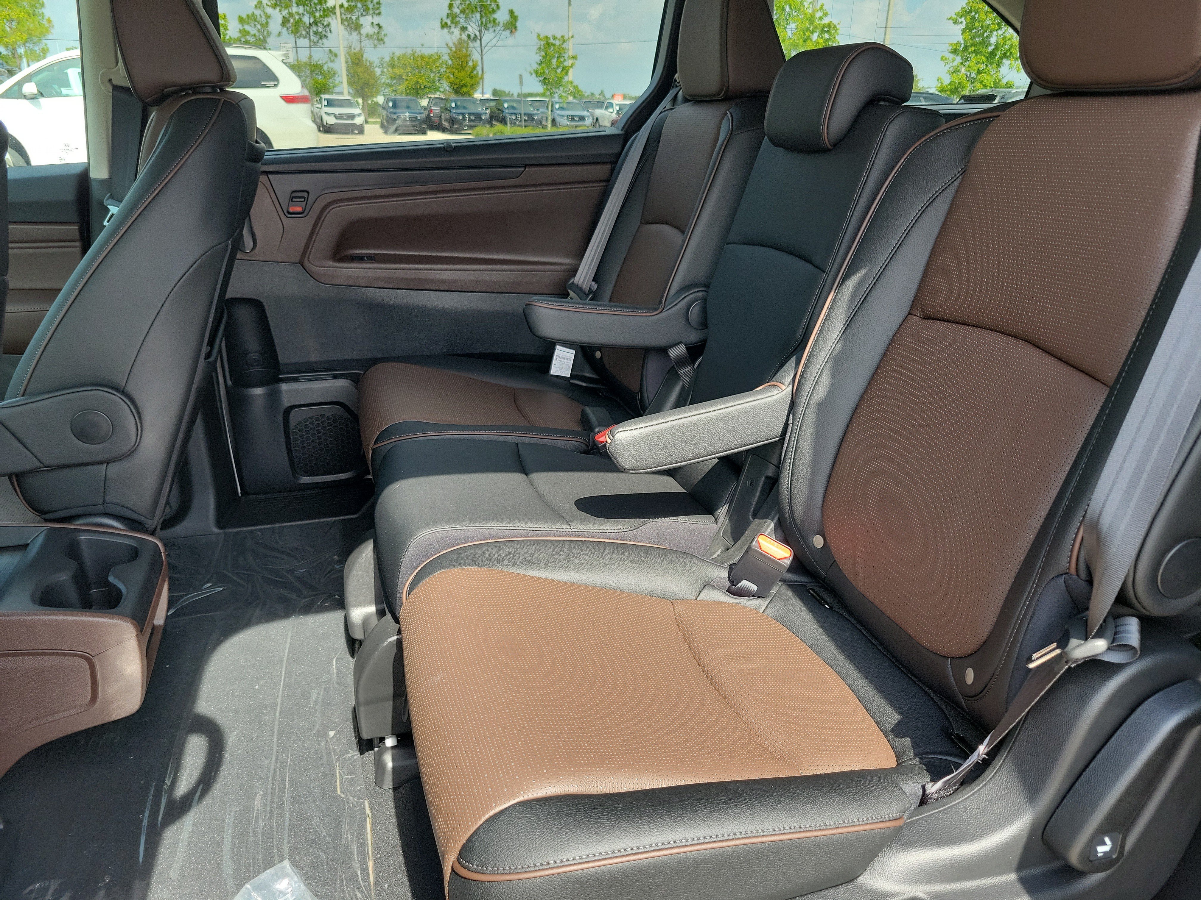 New 2026 Honda Odyssey Elite image 17