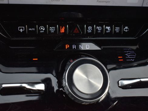 Used 2024 Jeep Grand Wagoneer L Series II w/ Quick Order Packagew 28T image 33