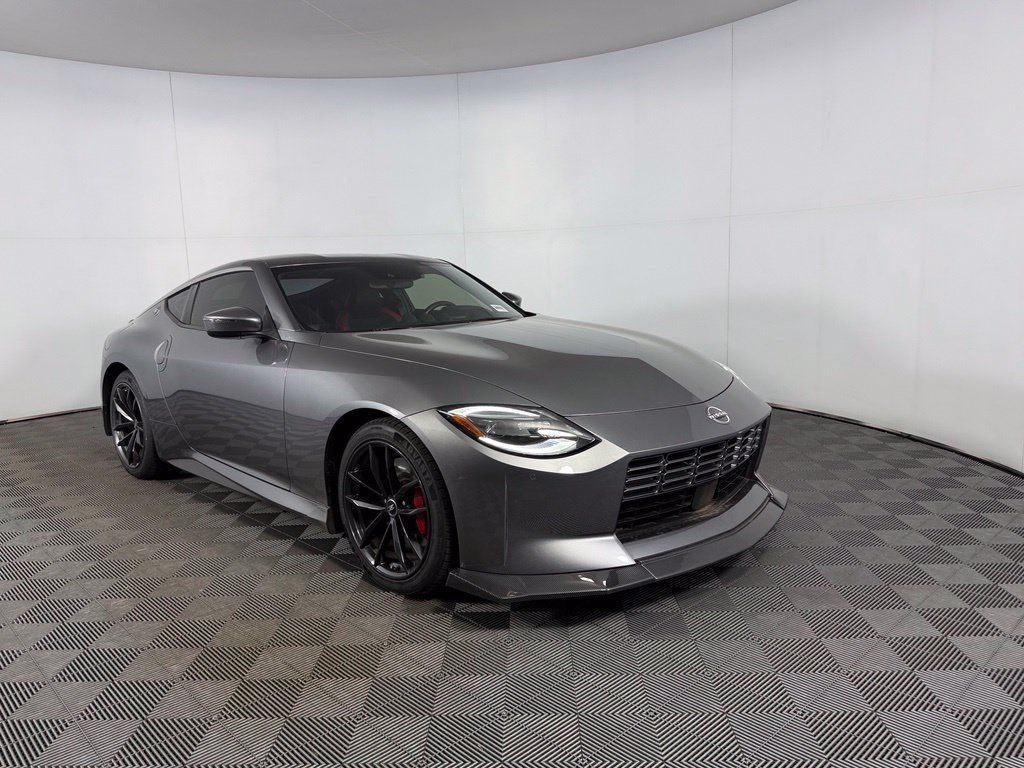 Used 2024 Nissan Z Performance w/ Floor Mat Package RWD image 4