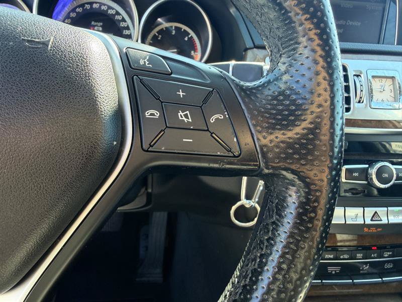 Used 2014 Mercedes-Benz E 250 BlueTEC 4MATIC Sedan image 28