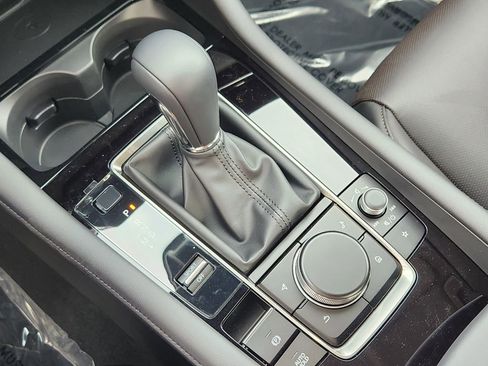 New 2026 MAZDA MAZDA3 2.5 Turbo Sedan w/Premium Plus image 11