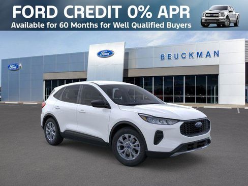 Used 2025 Ford Escape Active w/ Cold Weather Package image 1