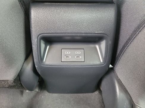 Used 2024 Toyota Corolla LE FWD image 18