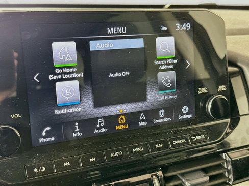 Used 2025 Nissan Pathfinder Platinum FWD image 14
