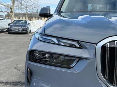 Used 2024 BMW X7 xDrive40i w/ Executive Package image 12