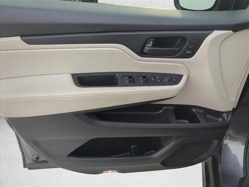 Used 2025 Honda Odyssey EX-L image 8