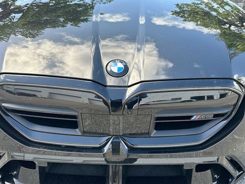 Used 2025 BMW M5 w/ Executive Package image 13