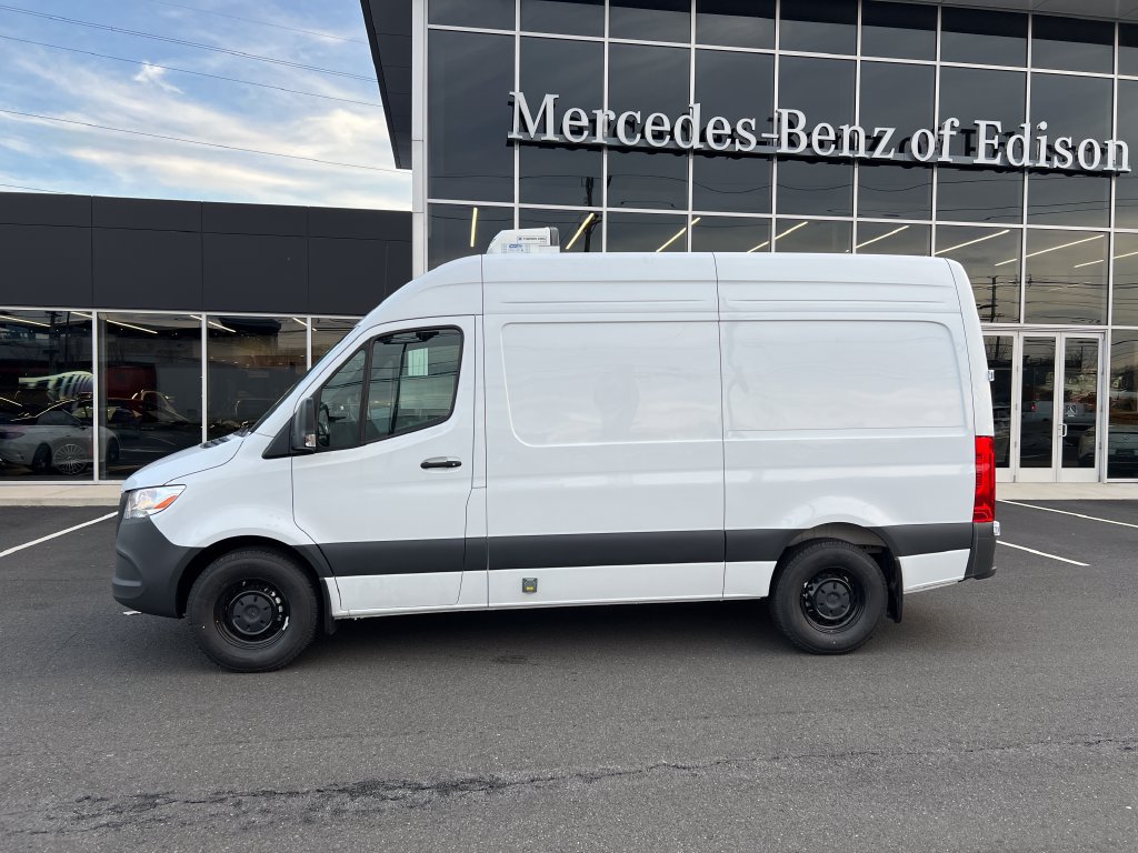 New 2025 Mercedes-Benz Sprinter 2500 image 2