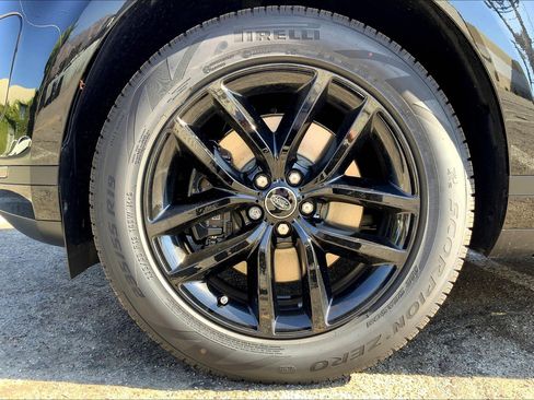 New 2026 Land Rover Range Rover Evoque S image 16