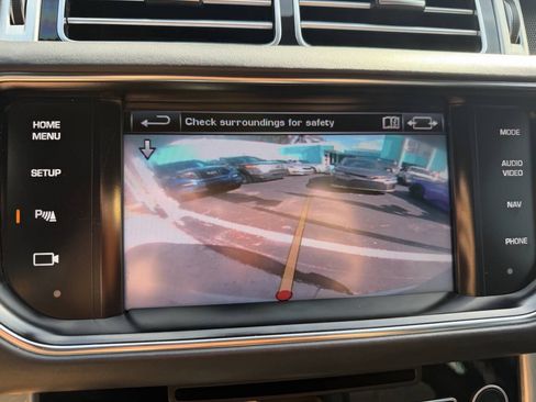 Used 2014 Land Rover Range Rover Supercharged AWD/4WD image 32