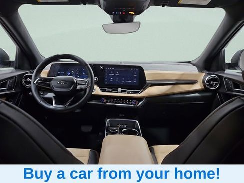 Used 2025 Chevrolet Equinox ACTIV w/ Safety and Technology Package image 3