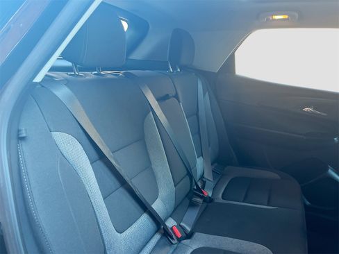 Used 2024 Chevrolet TrailBlazer LT w/ Convenience Package image 26