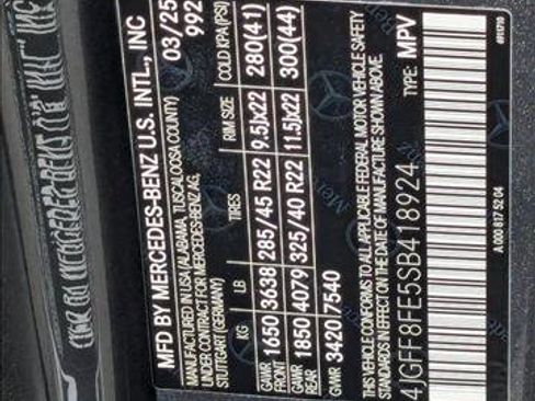 New 2025 Mercedes-Benz GLS 580 4MATIC image 19