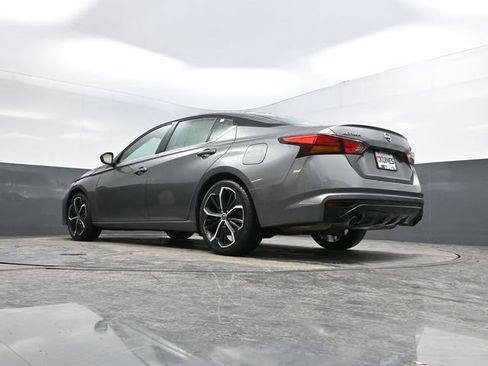 Used 2023 Nissan Altima 2.5 SR image 42