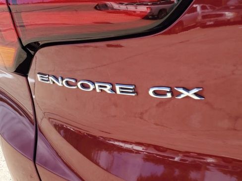 Used 2023 Buick Encore GX Preferred w/ Cold Weather Comfort Package FWD image 5