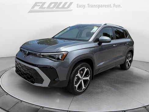 New 2026 Volkswagen Taos SEL AWD/4WD image 3