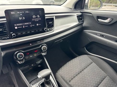 Used 2023 Kia Rio S w/ Technology Package FWD image 10
