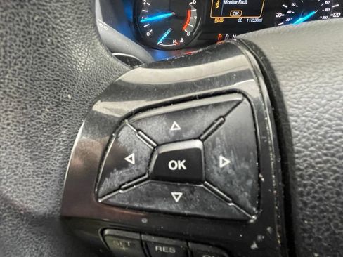 Used 2017 Ford Explorer FWD image 31