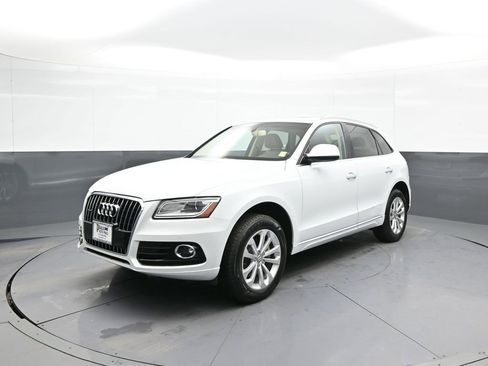 Used 2016 Audi Q5 2.0T Premium Plus w/ Technology Package image 1
