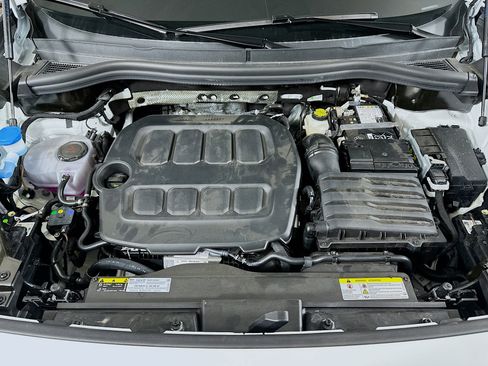 New 2025 Volkswagen Tiguan S image 28