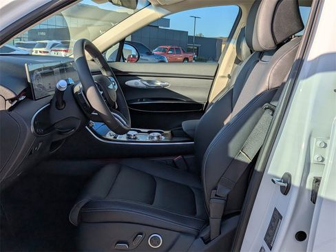 New 2026 Genesis GV70 2.5T image 12