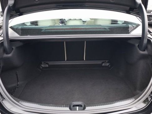 Used 2024 Mercedes-Benz C 300 4MATIC Sedan image 22