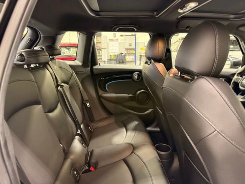 Used 2023 MINI Cooper S image 26