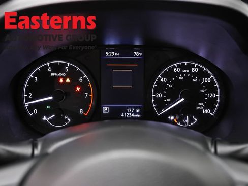 Used 2024 Nissan Altima 2.5 S FWD image 17