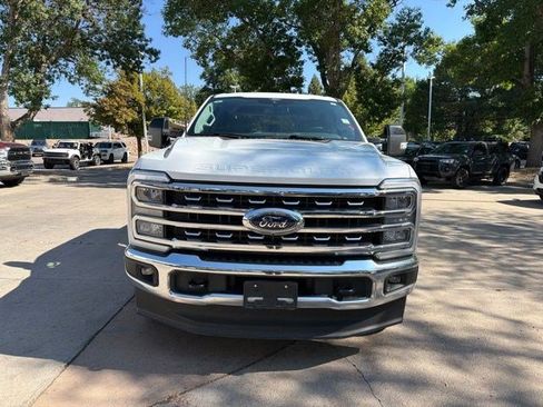 Used 2025 Ford F250 Lariat AWD/4WD image 11