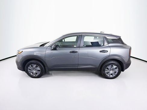 Used 2025 Nissan Kicks S FWD image 4