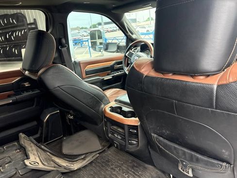 Used 2021 RAM 3500 Limited AWD/4WD image 18