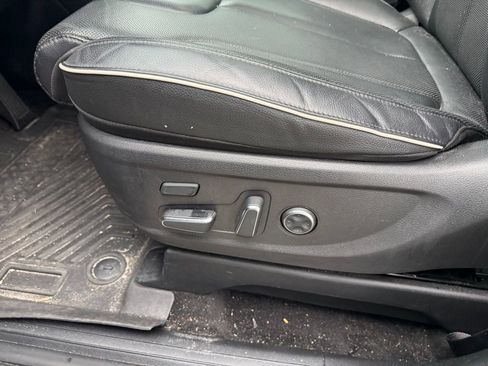 Used 2023 Hyundai Palisade Limited w/ Cargo Package AWD/4WD image 9
