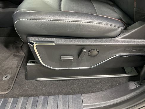 Certified 2024 Ford F250 Lariat w/ Lariat Ultimate Package image 12