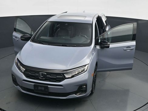 Used 2025 Honda Odyssey Sport-L image 32