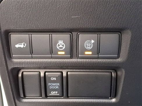 Used 2023 Nissan Armada SL w/ Cargo Package image 30