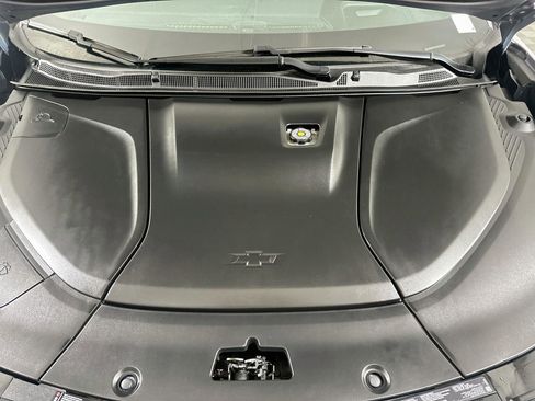 Used 2024 Chevrolet Blazer EV LT AWD/4WD image 34