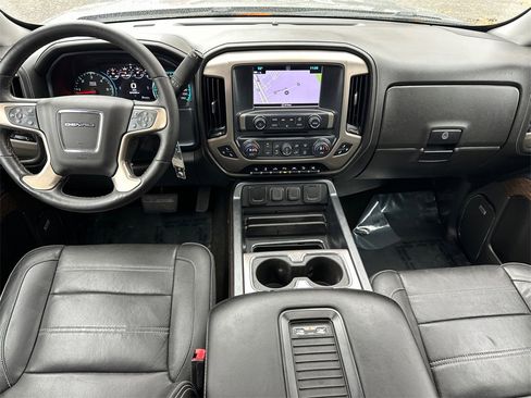 Used 2018 GMC Sierra 1500 Denali w/ Denali Ultimate Package image 19