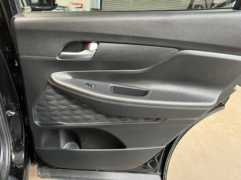 Used 2023 Hyundai Santa Fe SEL FWD image 13