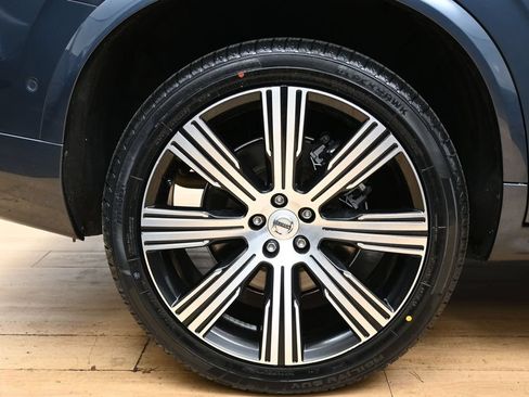 Used 2023 Volvo XC90 B6 Ultimate w/ Protection Package Premier AWD/4WD image 41