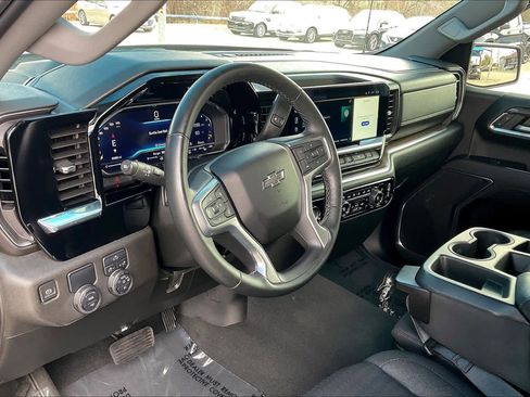 Certified 2024 Chevrolet Silverado 1500 RST image 18
